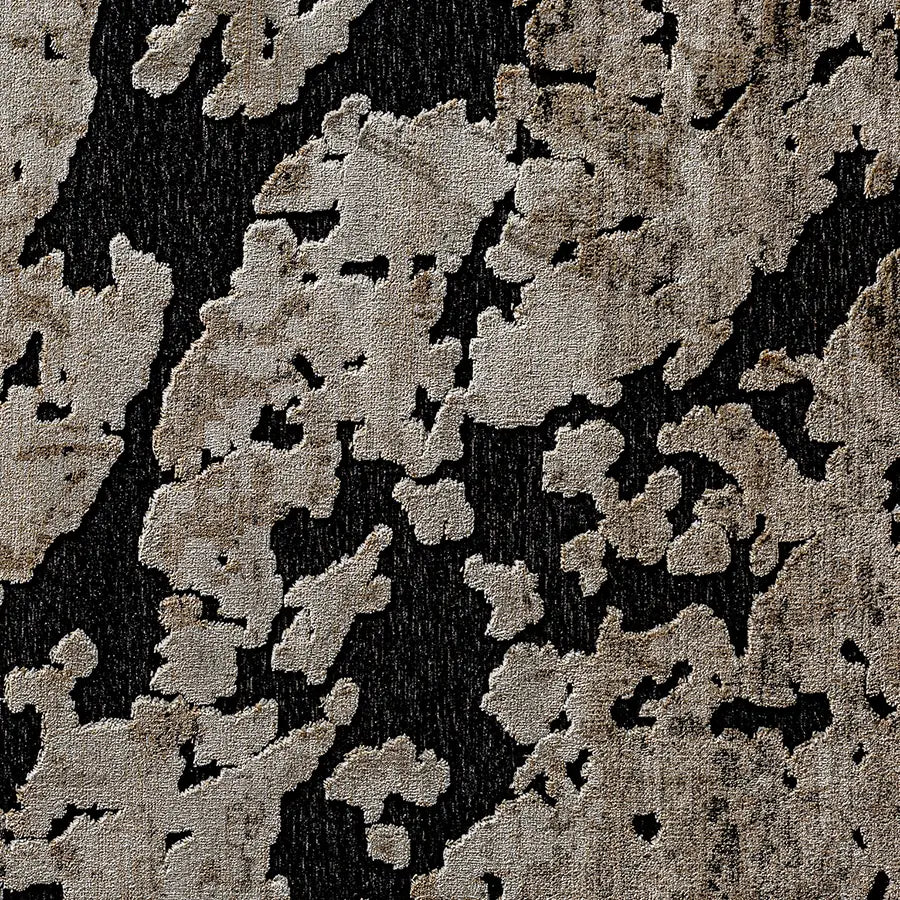Detalle del dibujo abstracto de la Alfombra Arleth, en negro y color arena