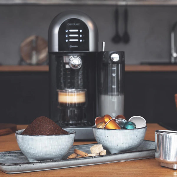 cafetera semiautomatica cumbia power instant-ccino 20 chic serie nera cecotec ifdesign store 005