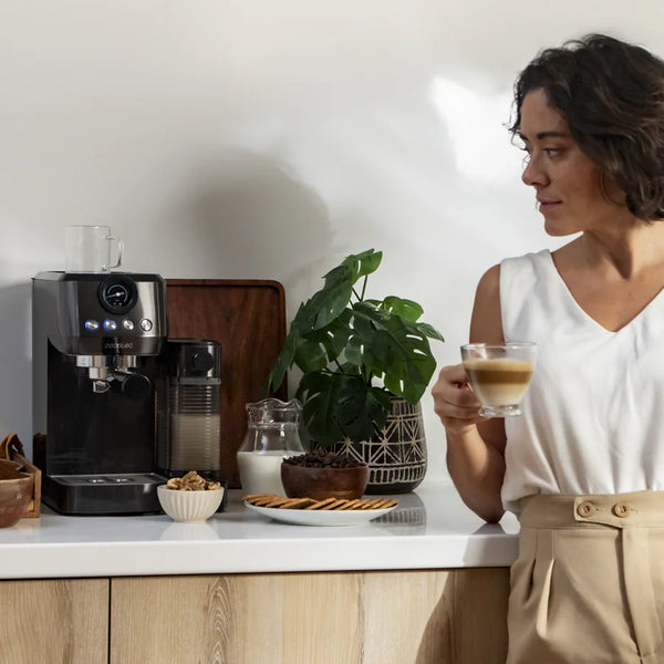 cafetera semiautomatica power espresso 20 steel pro latte cecotec ifdesign store 004