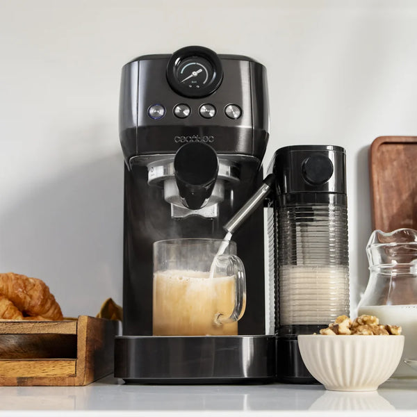 cafetera semiautomatica power espresso 20 steel pro latte cecotec ifdesign store 005
