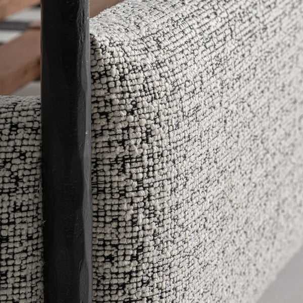 Cama Ayerbe
