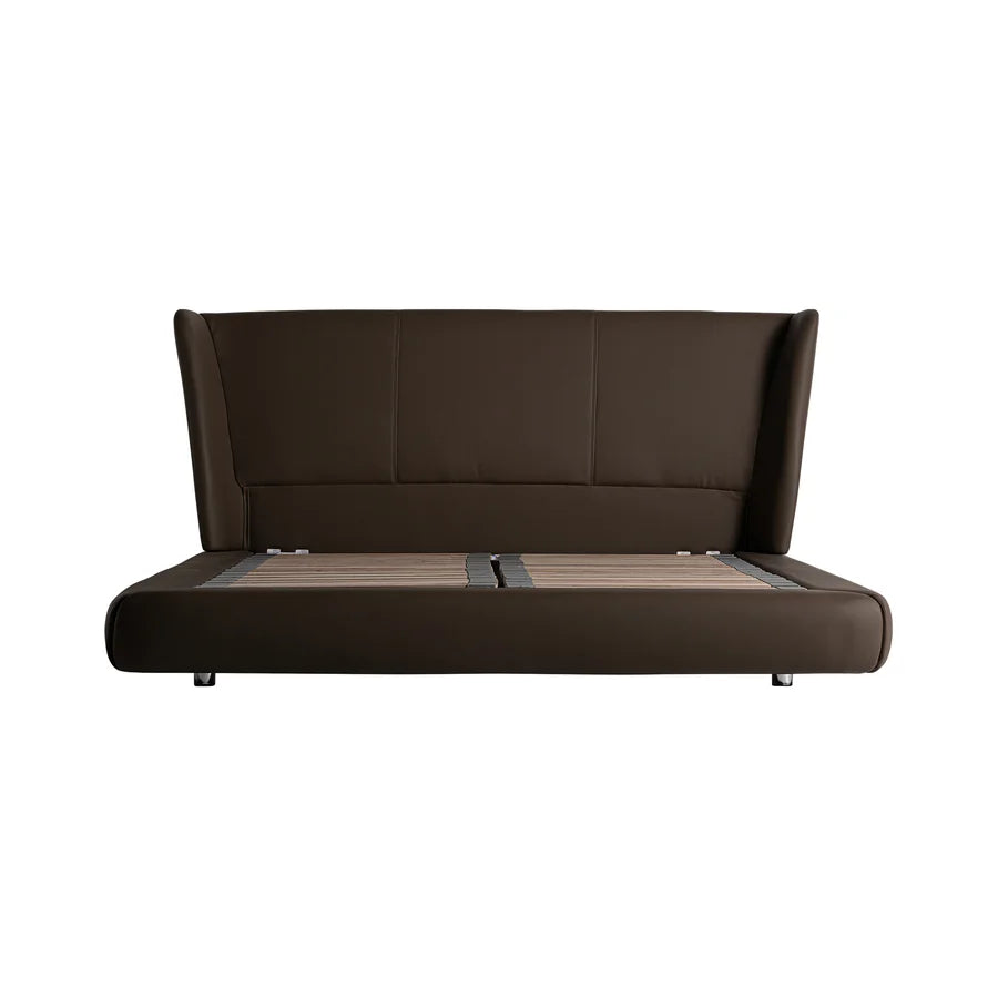 Cama Wayne