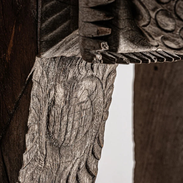 Escultura Hut J 2