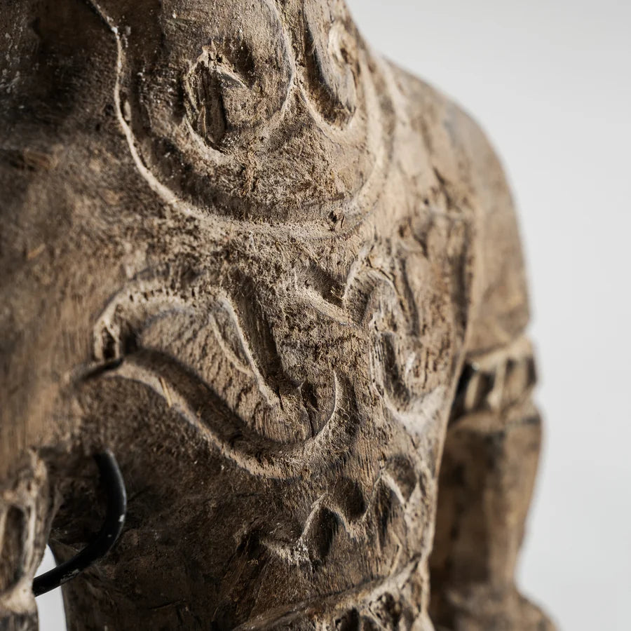 Figura Decorativa Tum J 2