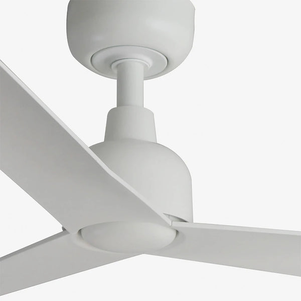 ventilador de techo marine faro barcelona ifdesign store 003 — detalle del motor y las palas blancas