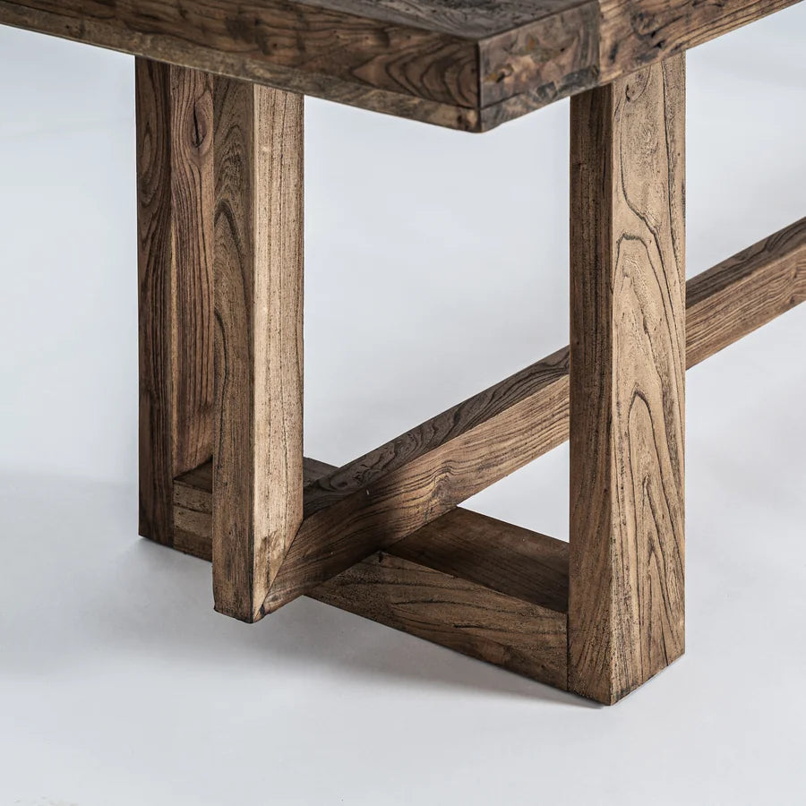 Base de la Mesa Comedor Norvik 36662, con las patas en bastidor arriostradas en diagonal