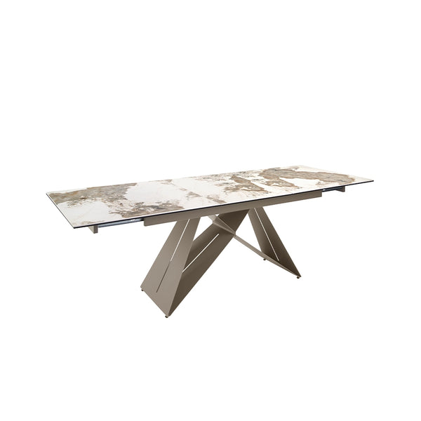 Mesa de Comedor Extensible 1114 de Angel Cerdá extendida a 240 cm, vista en tres cuartos, con tapa de mármol porcelánico blanco veteado y pie central de acero gris taupé
