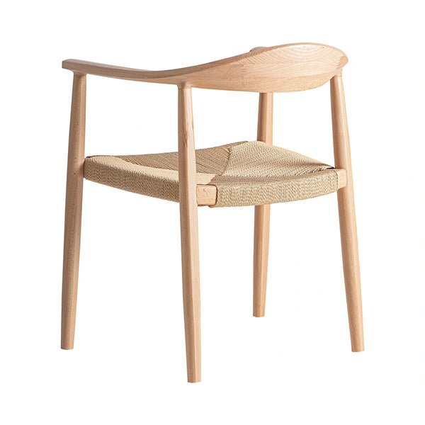 Detalle del asiento de cuerda trenzada beige y la madera de haya de la Silla Weiler 37682